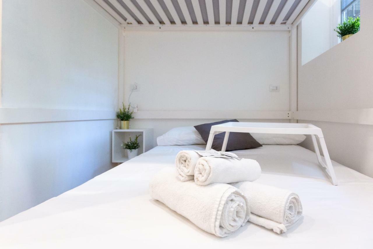 Apartment Bocconi 1 Milan Bagian luar foto